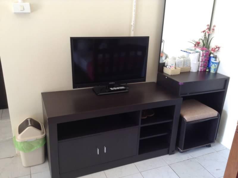 Square One Hotel Patong Екстериор снимка